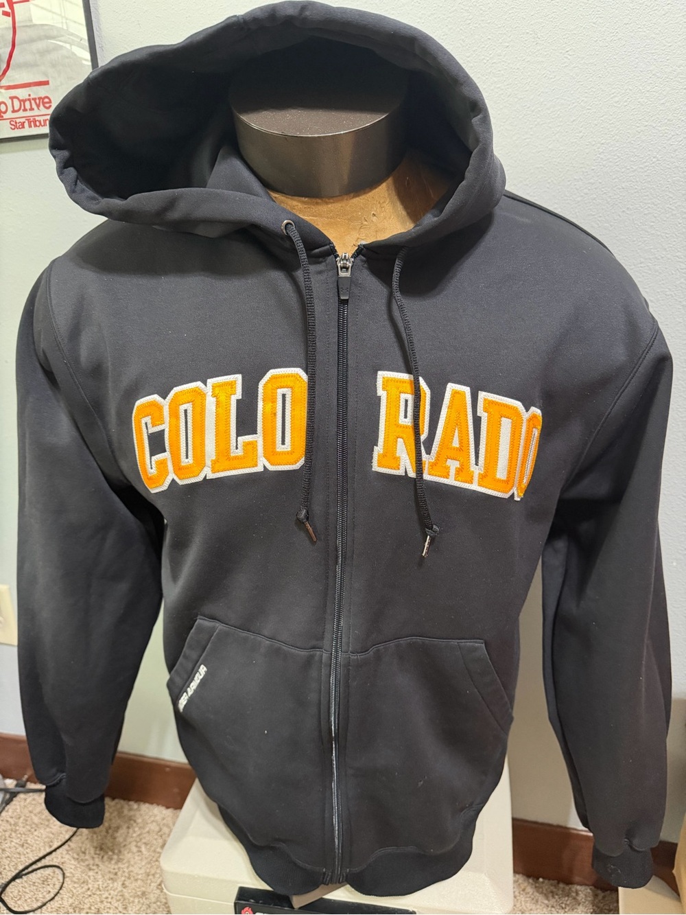 Under Armour Mens Small  'Colorado' Zip-Up Hoodie Jacket